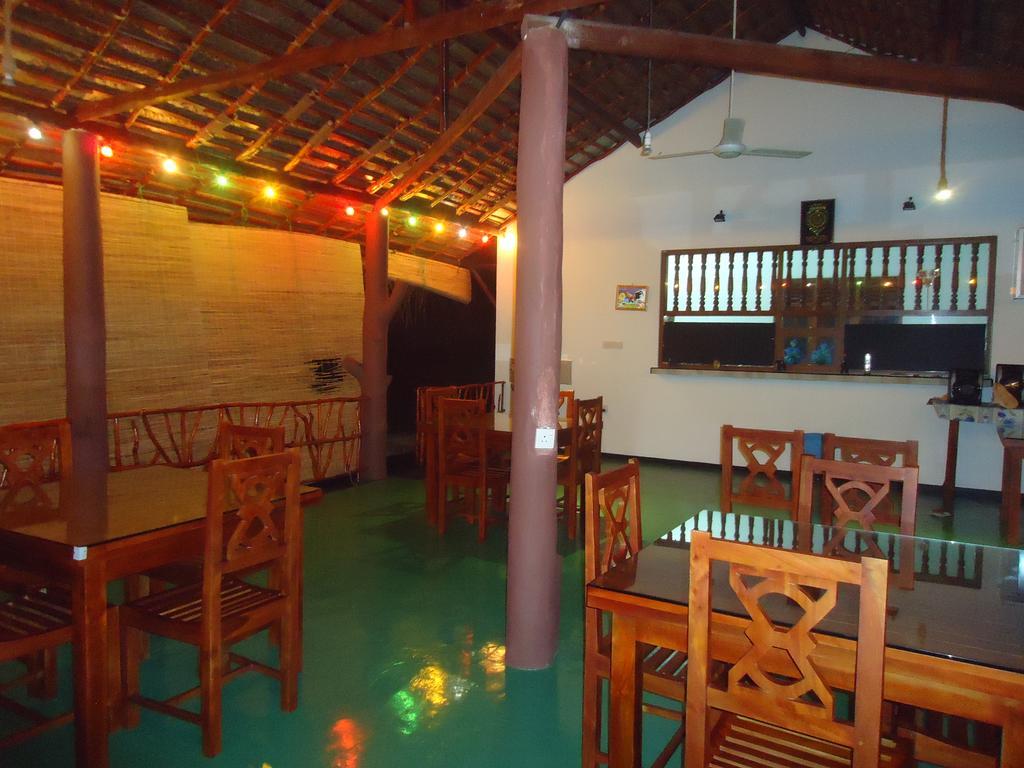 Pearl Cave Cabanas & Resturant Tangalle Extérieur photo